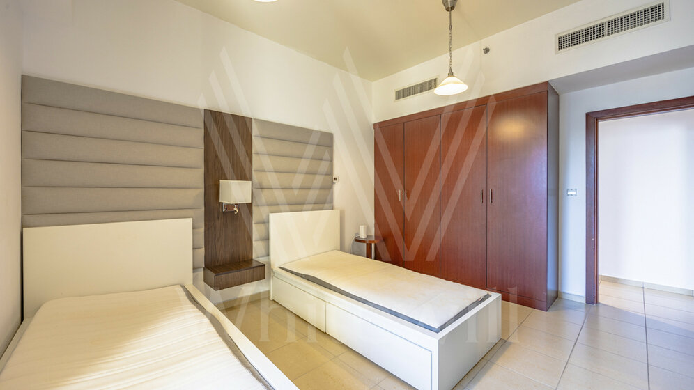 Buy 38 apartments  - 2 rooms - JBR, UAE - image 23