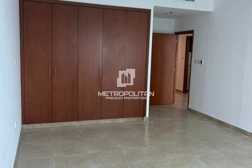 Rent a property - 1 room - Dubai Marina, UAE - image 23