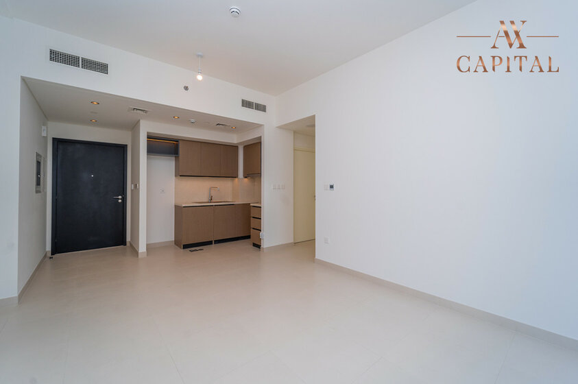 Rent a property - 1 room - Downtown Dubai, UAE - image 10