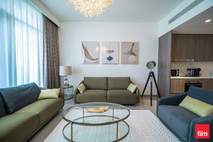 Alquile 95 apartamentos  - Emaar Beachfront, EAU — imagen 1