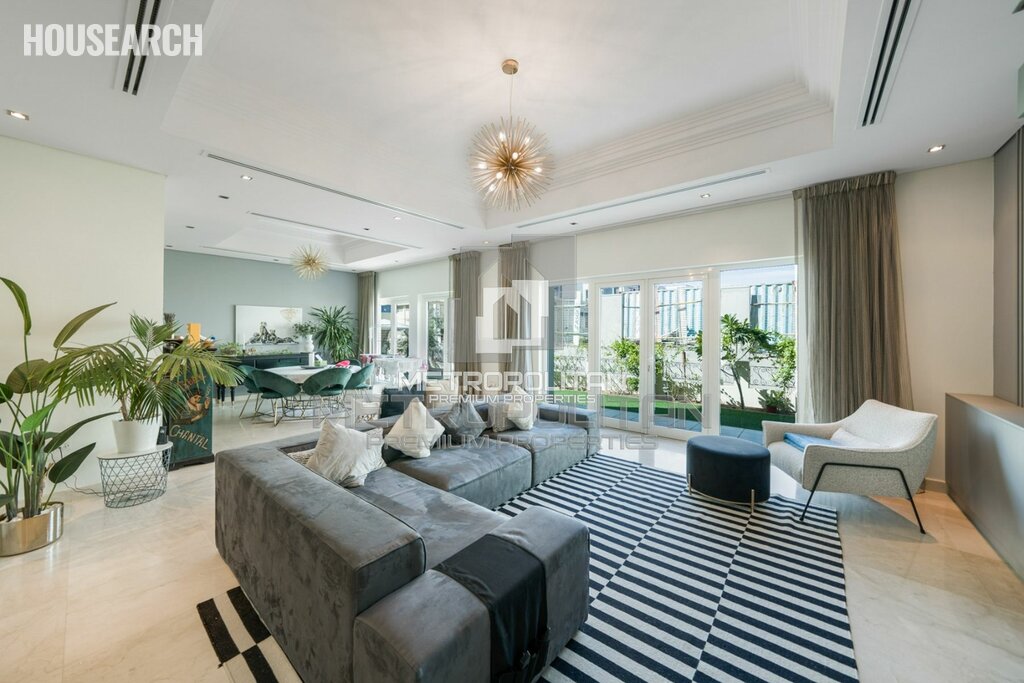 Villa à louer - Louer pour 85 779 $/annuel – image 1