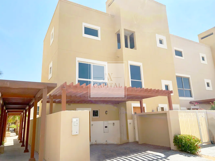 Townhouses for sale in Abu Dhabi - image 9