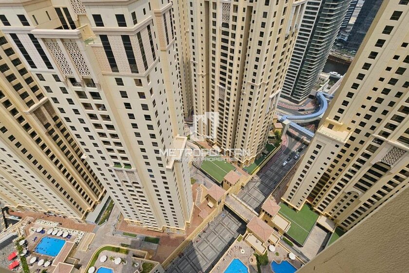 Rent 13 apartments  - 2 rooms - JBR, UAE - image 12