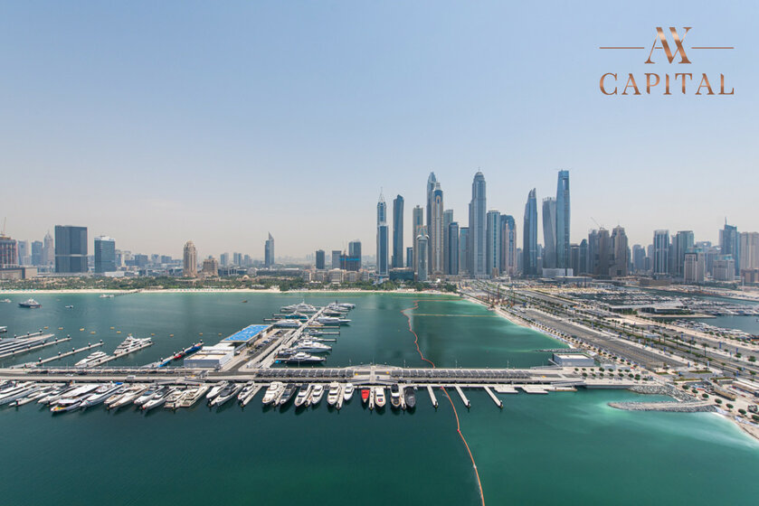 Rent 94 apartments  - Dubai Harbour, UAE - image 1