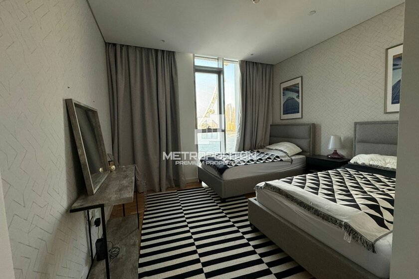 Rent 7 apartments  - 2 rooms - Bluewaters Island, UAE - image 12