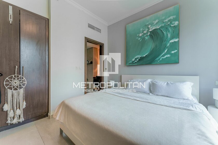 Rent a property - 1 room - Dubai Marina, UAE - image 3
