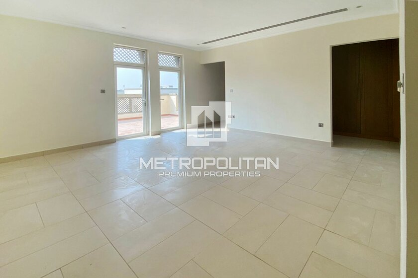 Houses for rent in Dubai - image 22