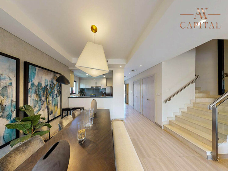 Купить недвижимость - 4 комнатные - DAMAC Hills, ОАЭ - изображение 1
