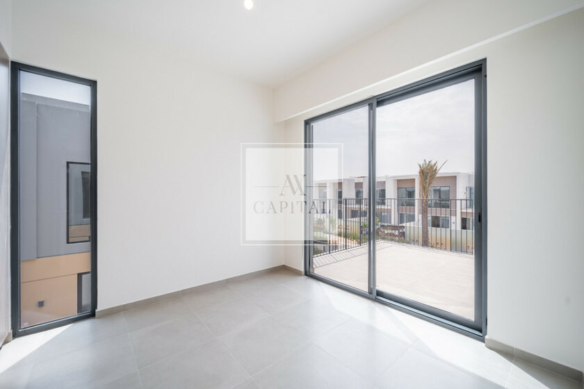 1093 casas a la venta - EAU — imagen 24