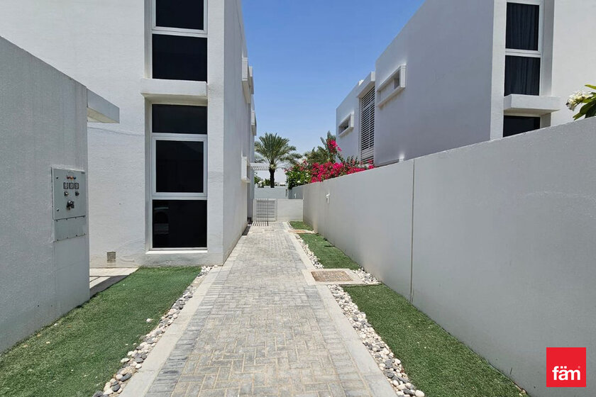 Acheter 670 maisons - Dubai, Émirats arabes unis – image 1