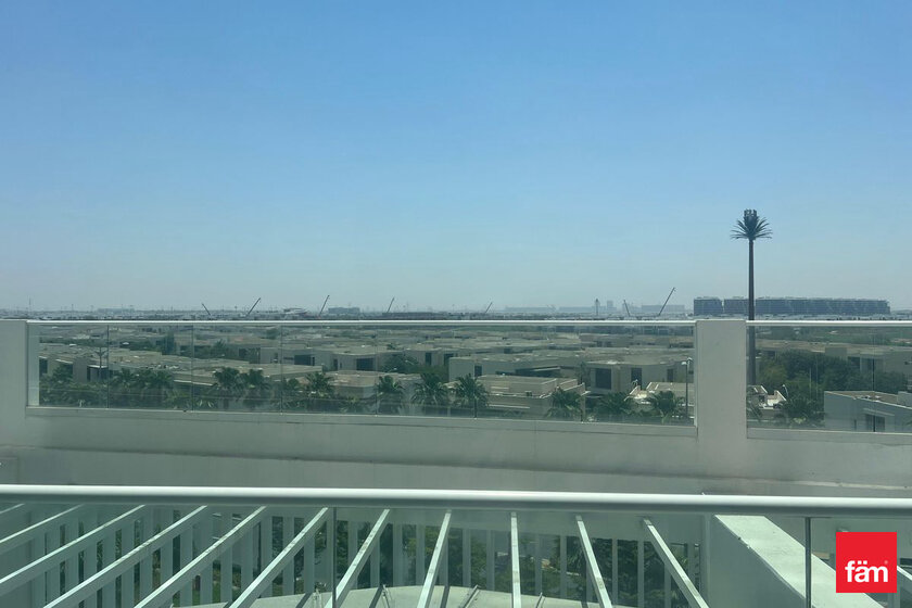 Compre una propiedad - DAMAC Hills, EAU — imagen 3