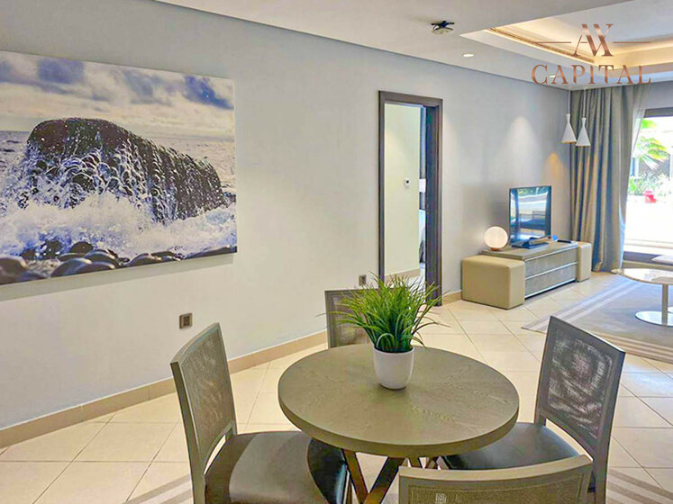 Buy 325 apartments  - Palm Jumeirah, UAE - image 16