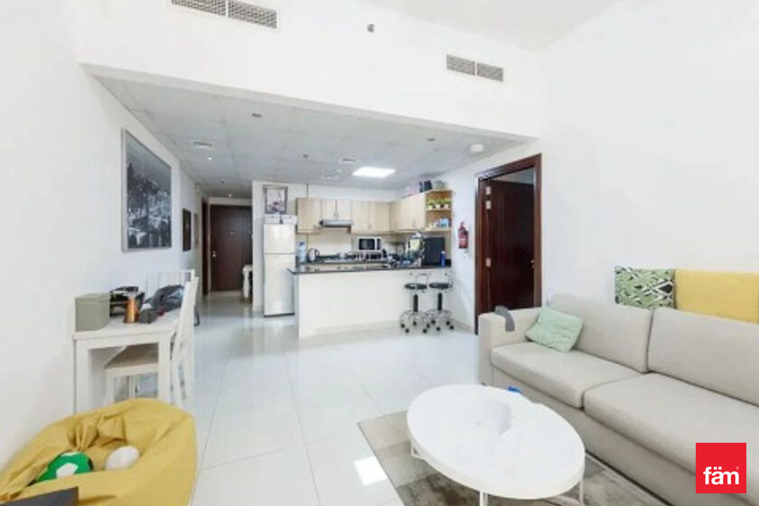 Buy 30 apartments  - Dubai Sports City, UAE - image 26