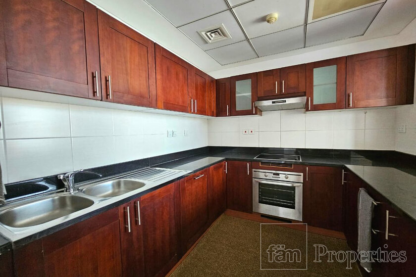 Rent 53 apartments  - Jumeirah Lake Towers, UAE - image 20