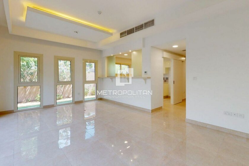 1 casa en alquiler - 2 habitaciones - Jumeirah Golf Estate, EAU — imagen 1