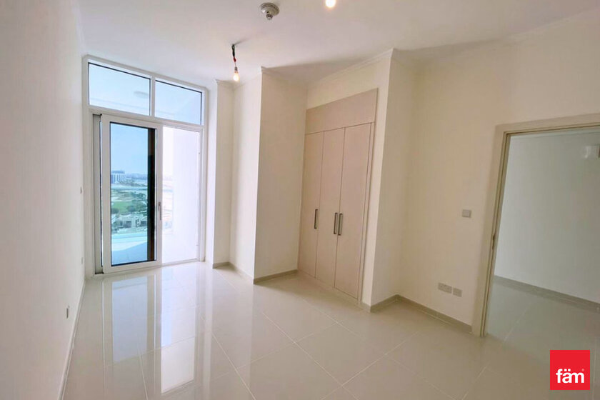 Buy a property - DAMAC Hills, UAE - image 3