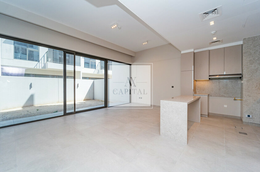 Townhouse for sale - Dubai - Buy for $1,252,382 - image 14