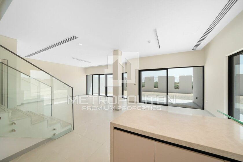 Biens immobiliers à louer - 4 pièces - Émirats arabes unis – image 24