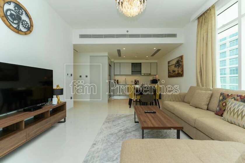 Buy a property - Emaar Beachfront, UAE - image 35