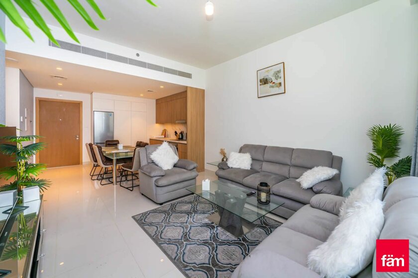 Rent 94 apartments  - Emaar Beachfront, UAE - image 5