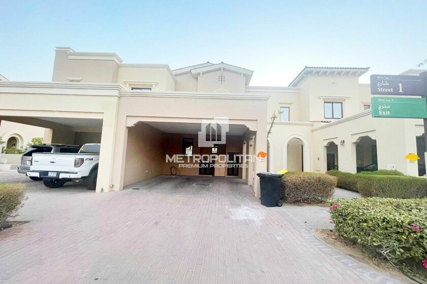 Rent 42 houses - 3 rooms - Dubailand, UAE - image 13