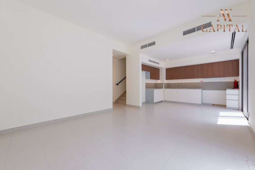 4+ bedroom properties for rent in UAE - image 18