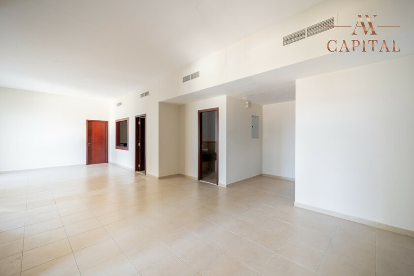 17 Wohnungen mieten  - 1 Zimmer - JBR, VAE – Bild 4