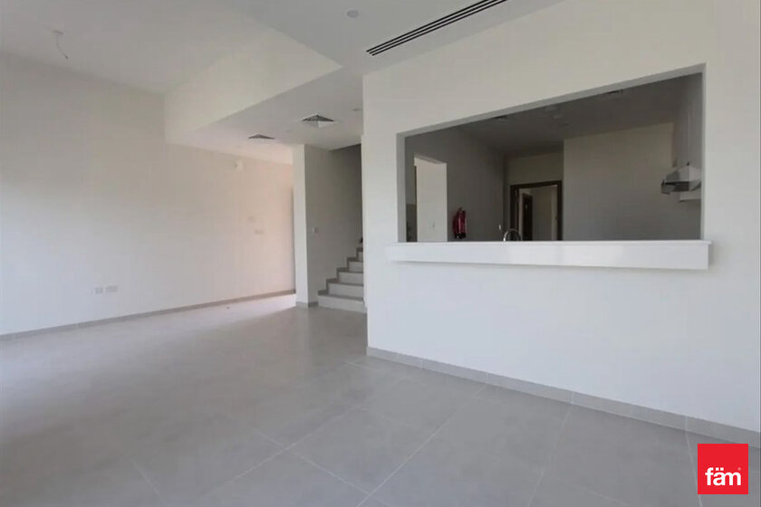 Houses for rent in UAE - image 11
