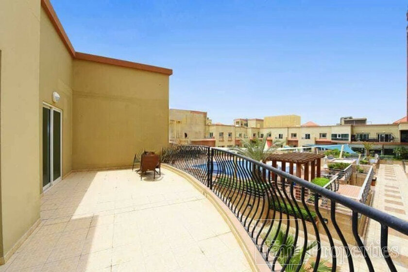 Acheter un bien immobilier - Jumeirah Village Triangle, Émirats arabes unis – image 3