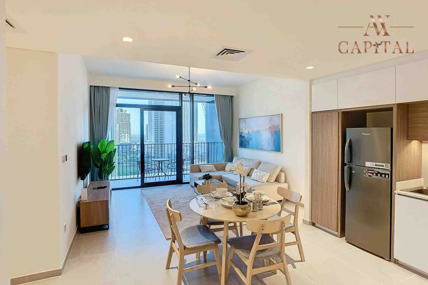 Alquile 409 apartamentos  - 1 habitación - EAU — imagen 1