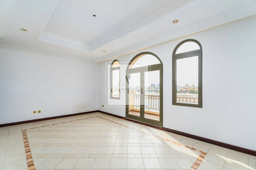 Buy a property - Palm Jumeirah, UAE - image 12