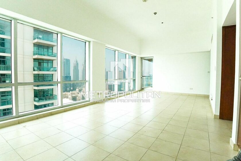 Alquile 410 apartamentos  - 2 habitaciones - EAU — imagen 3
