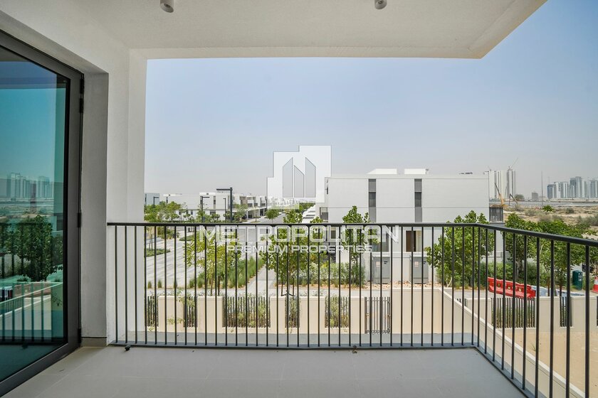 26 casas en alquiler - Dubai Sports City, EAU — imagen 24