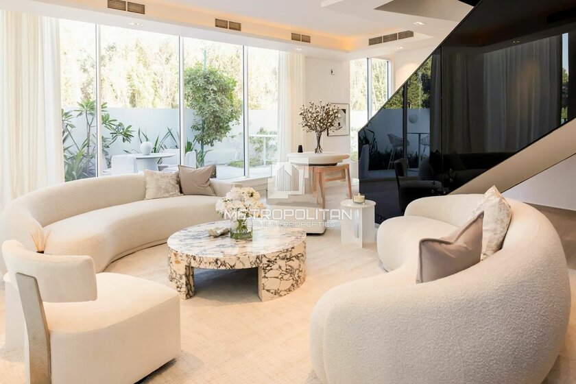 Propiedades en alquiler - 4 habitaciones - Dubai, EAU — imagen 2