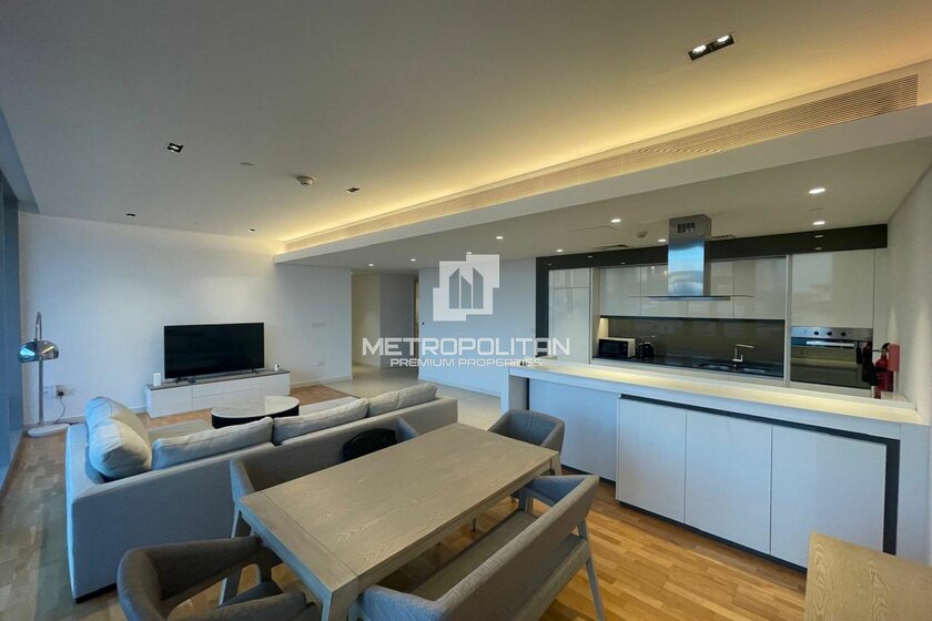 Rent 7 apartments  - 2 rooms - Bluewaters Island, UAE - image 9