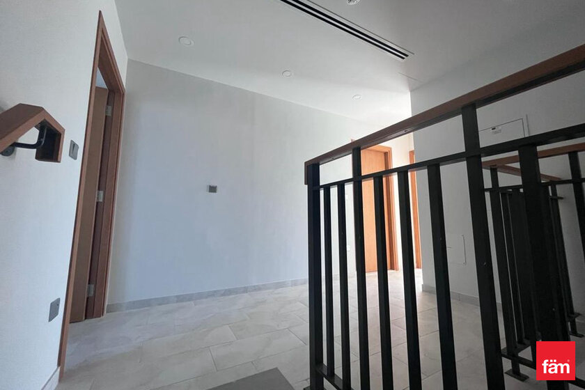 Townhouse for rent - Dubai - Rent for $55,812 / yearly - image 24