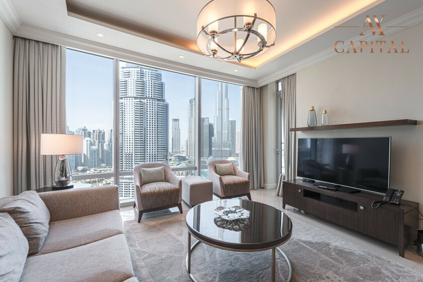 Rent a property - 1 room - Downtown Dubai, UAE - image 28