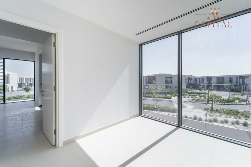 Rent a property - 4 rooms - Dubailand, UAE - image 27