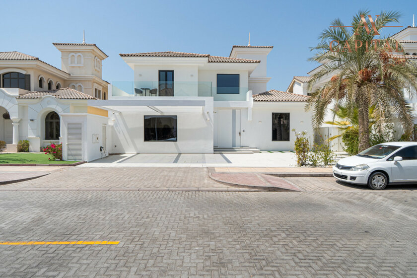 Buy 18 villas - Palm Jumeirah, UAE - image 13
