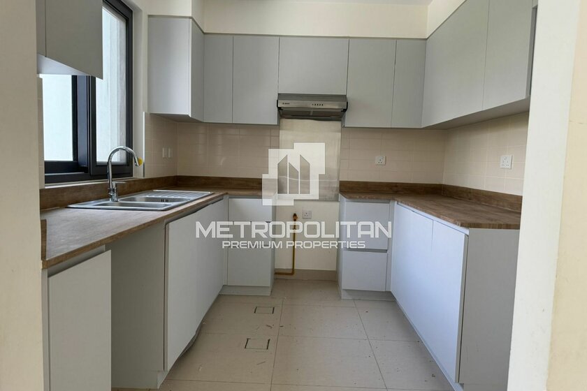 Rent a property - 3 rooms - Dubai Hills Estate, UAE - image 4