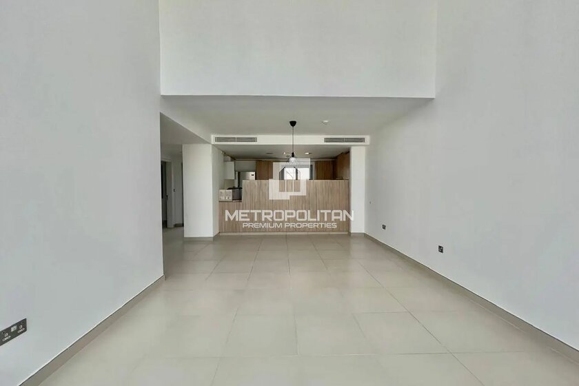 Biens immobiliers à louer - 3 pièces - Émirats arabes unis – image 5