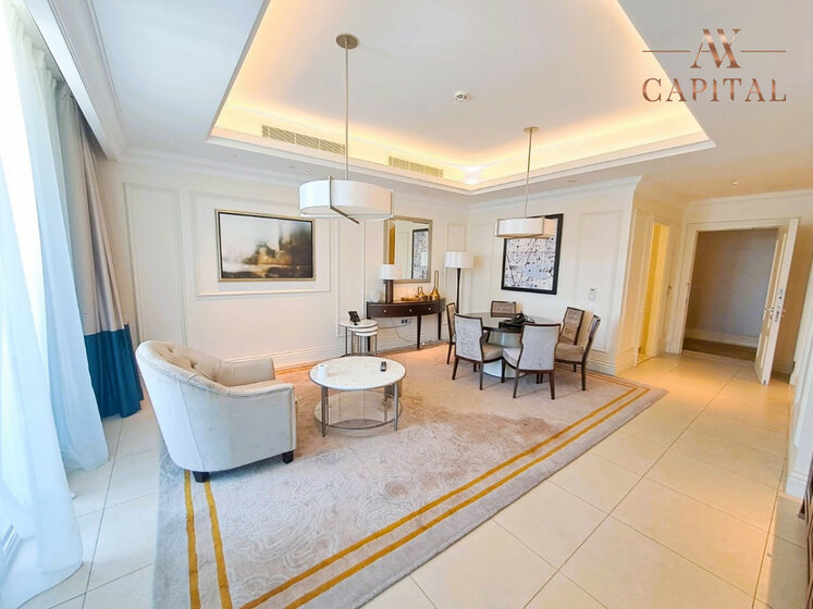Buy a property - 2 rooms - Downtown Dubai, UAE - image 2