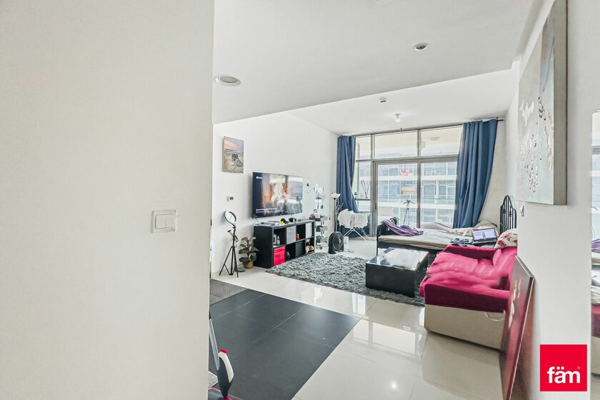 Compre una propiedad - DAMAC Hills, EAU — imagen 34