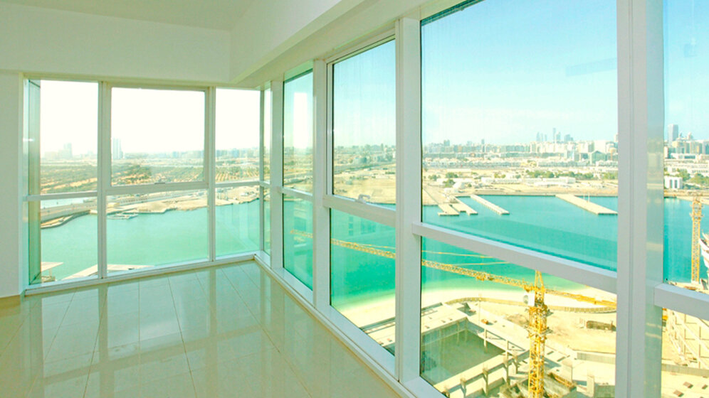 Compre una propiedad - 4 habitaciones - Abu Dhabi, EAU — imagen 16