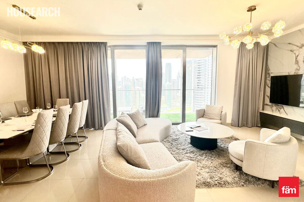 Apartamentos en alquiler - City of Dubai - Alquilar para 119.891 $ — imagen 1
