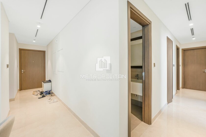 Купить недвижимость в Эмирате Дубай - изображение 24