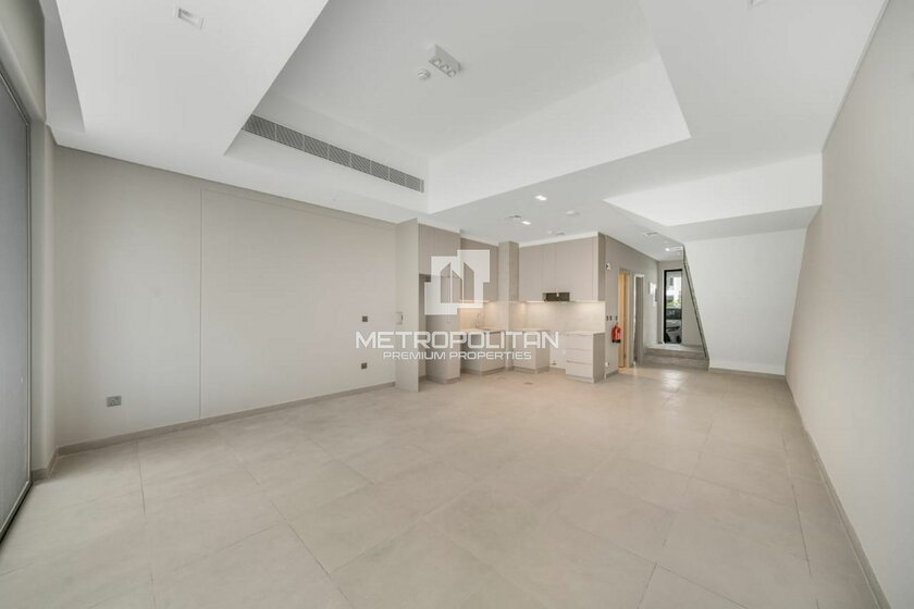 Снять 9 таунхаусов - Nad Al Sheba, ОАЭ - изображение 3