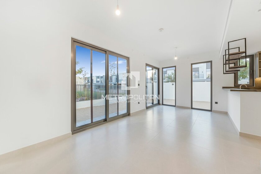 Immobilien zur Miete - 4 Zimmer - Dubai Sports City, VAE – Bild 6