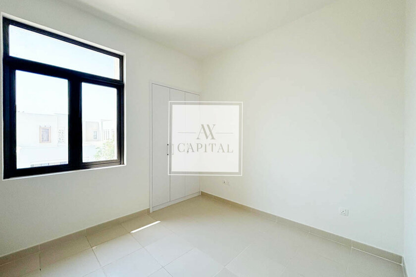 Compre una propiedad - 3 habitaciones - Dubailand, EAU — imagen 16