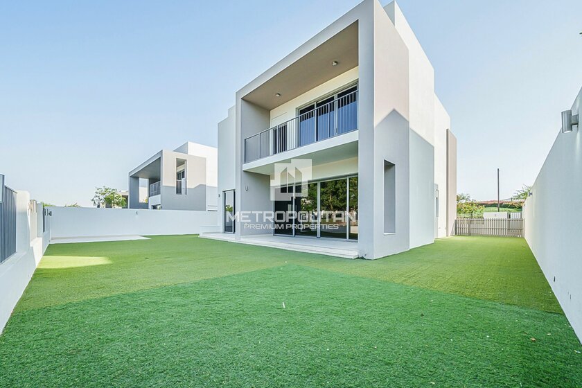 Villas for rent in UAE - image 17